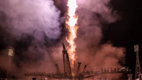 La Soyuz TMA-08M, en el momento del despegue