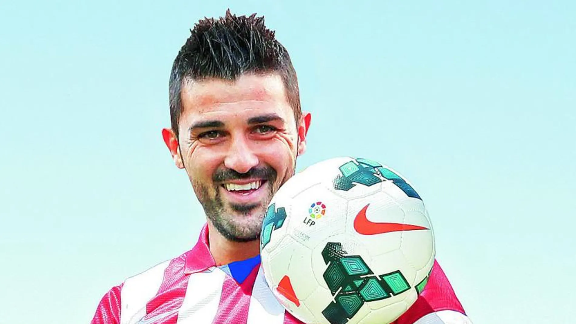 Fotomontaje de David Villa con la camiseta del At de Madrid.