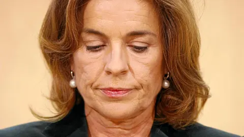 El 2 de noviembre de 2012 la alcaldesa de Madrid, Ana Botella, dio una rueda de prensa para explicar lo sucedido en el Madrid Arena