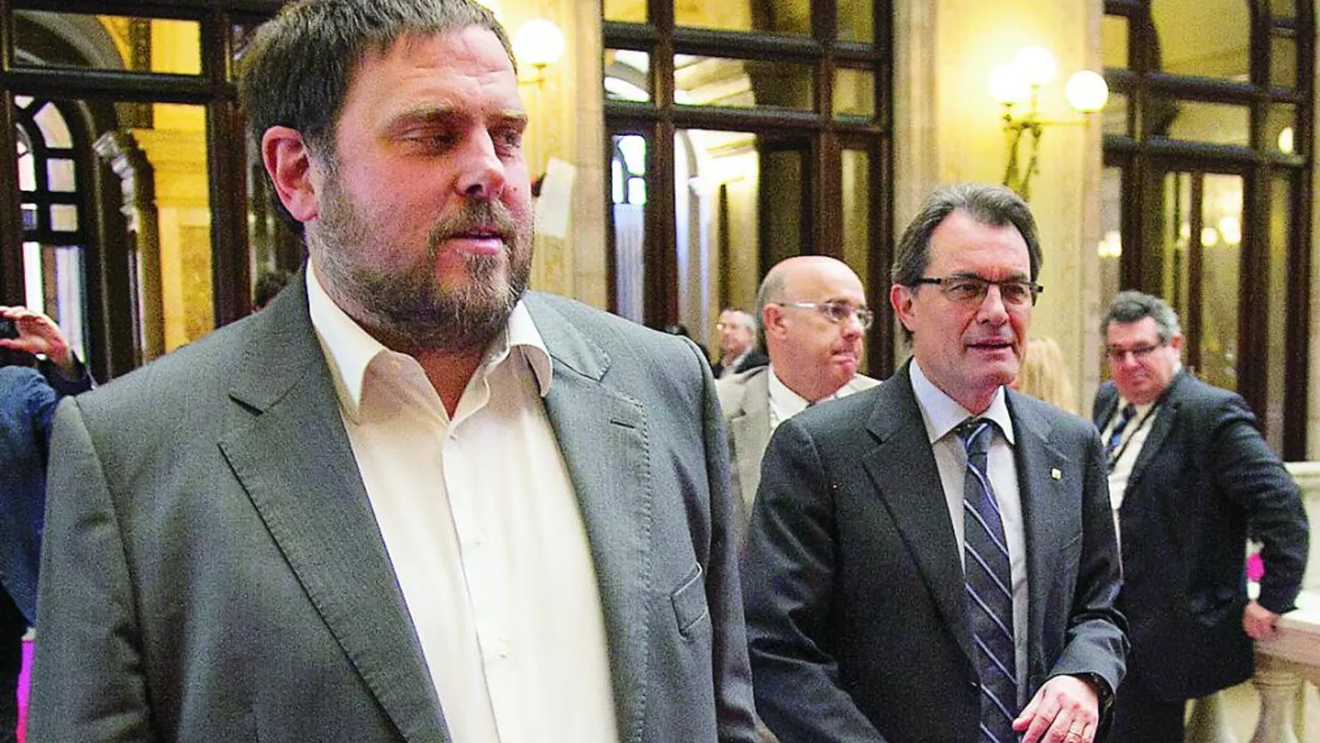 Mas tramita la ley para su consulta independentista con el PSC