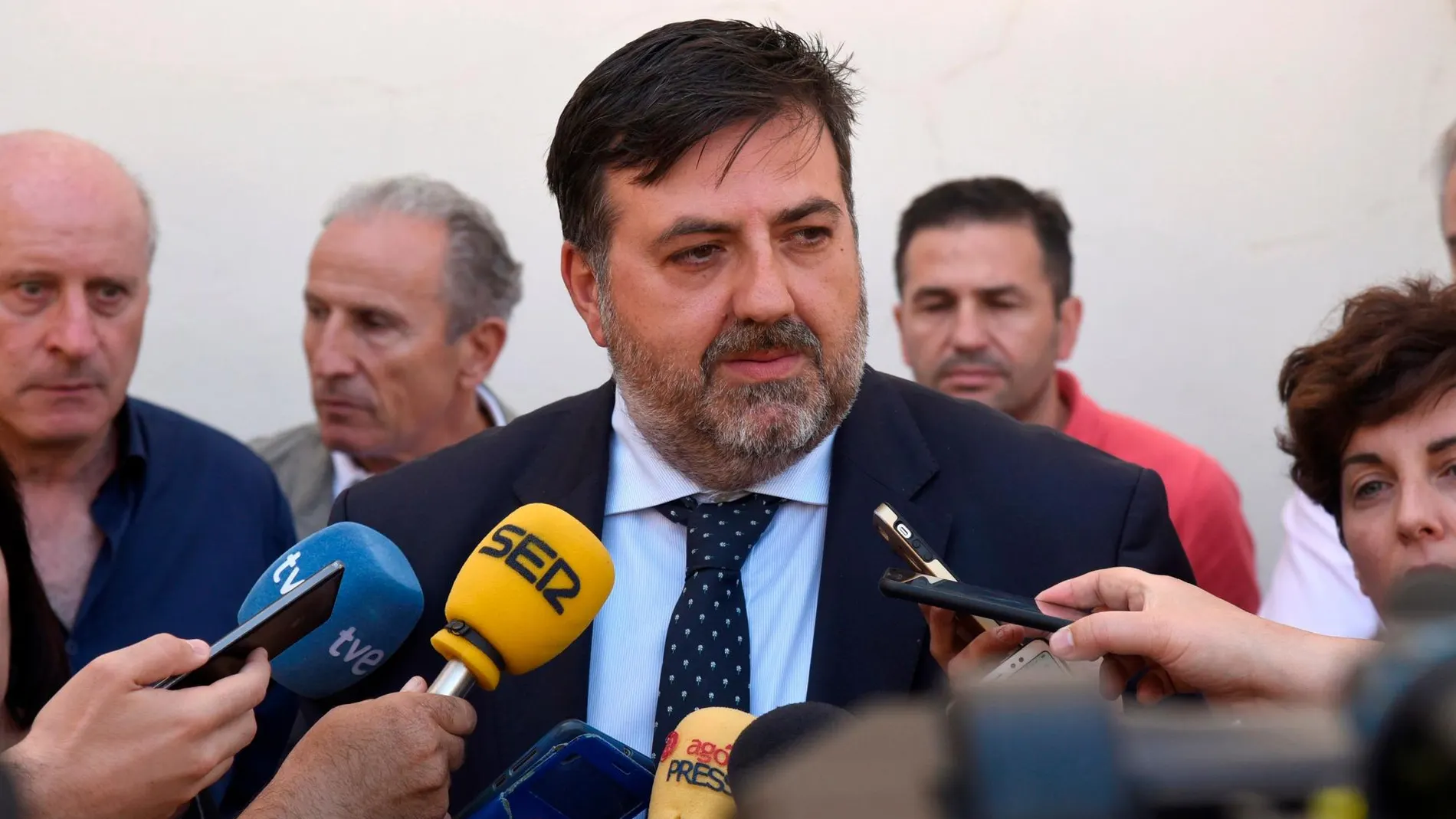 Manolo Torres ha sido nombrado nuevo consejero delegado del Huesca tras la dimisión del presidente Agustín Lasaosa/Efe