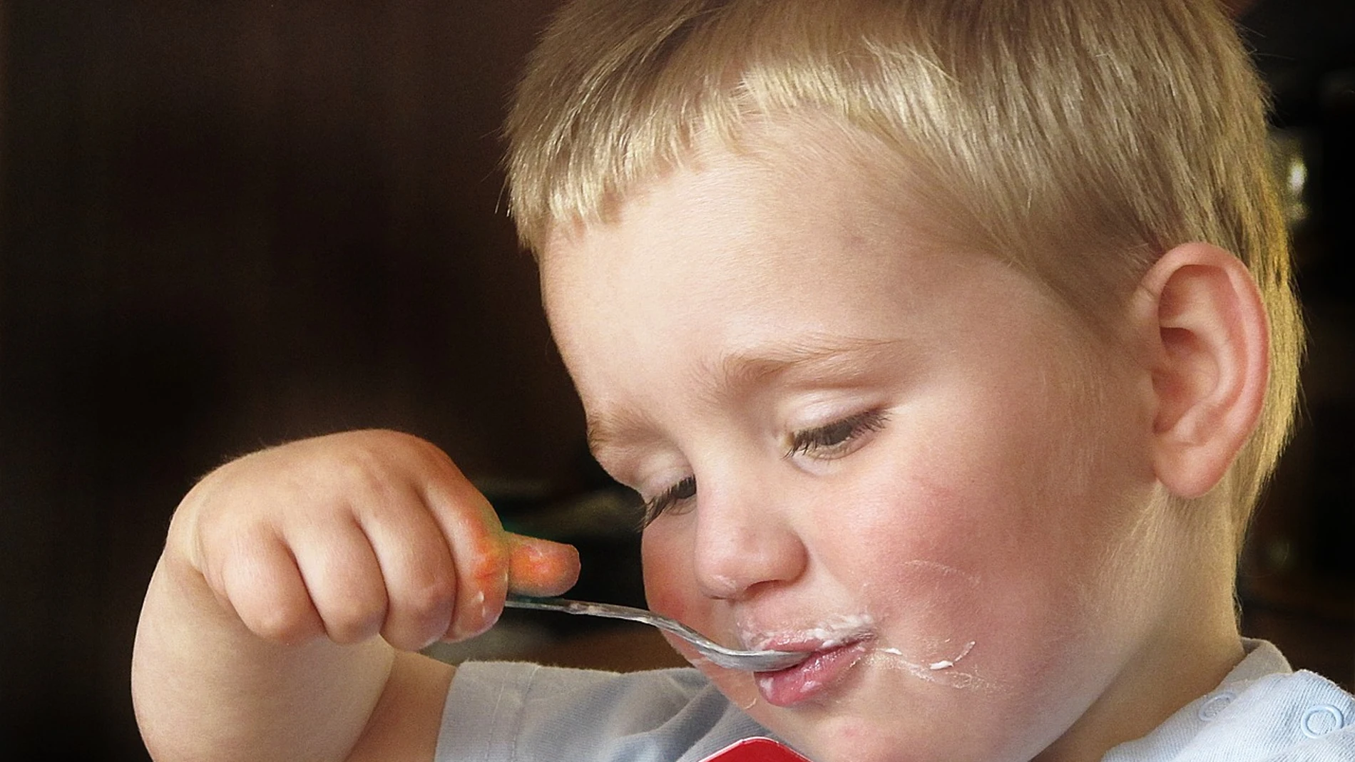 5 razones por las que tu hijo debe comer yogur