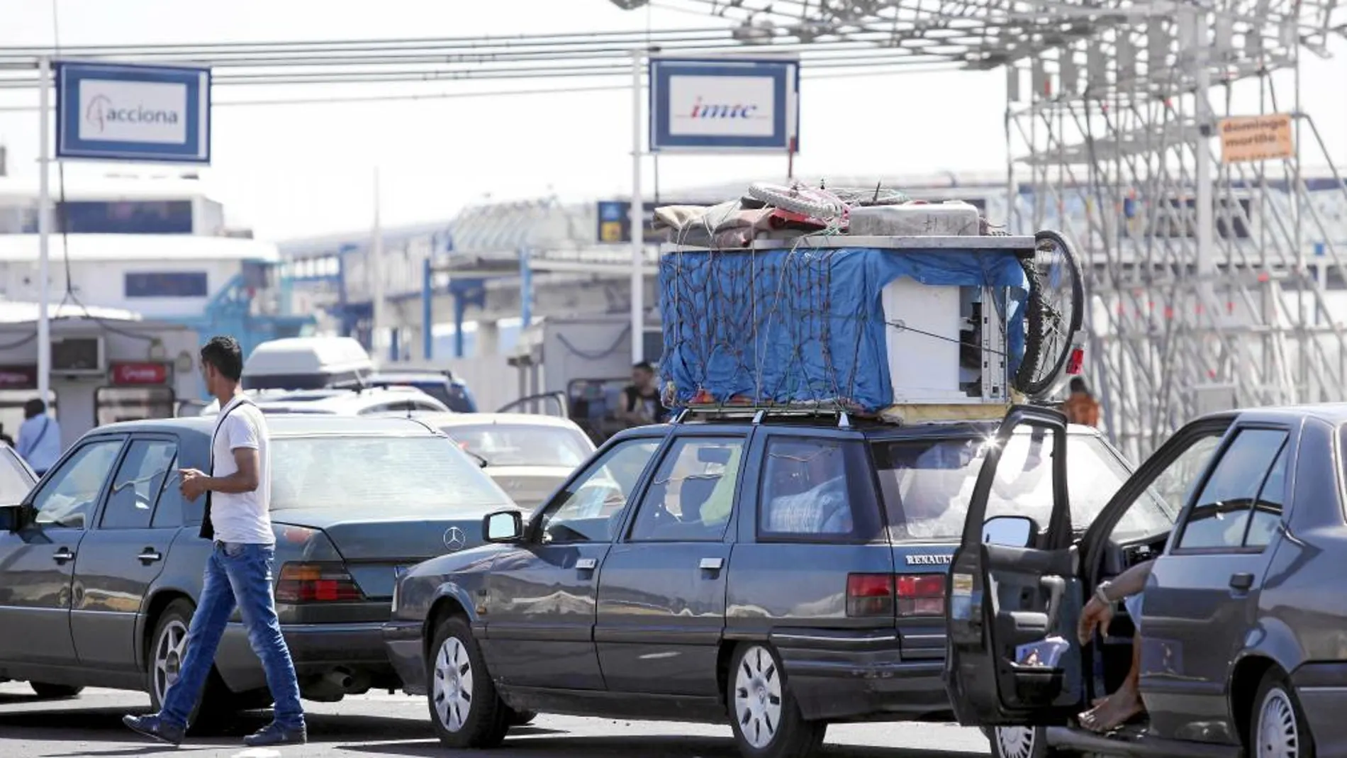 El tránsito en el puerto de Algeciras es la parte más dura de la travesía
