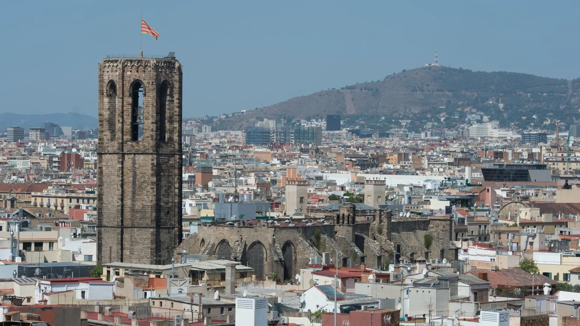 El presidente del Gremio de Hoteles, Joan Clos, anuncia que la ocupación hotelera crece en Barcelona el primer trimestre de 2019