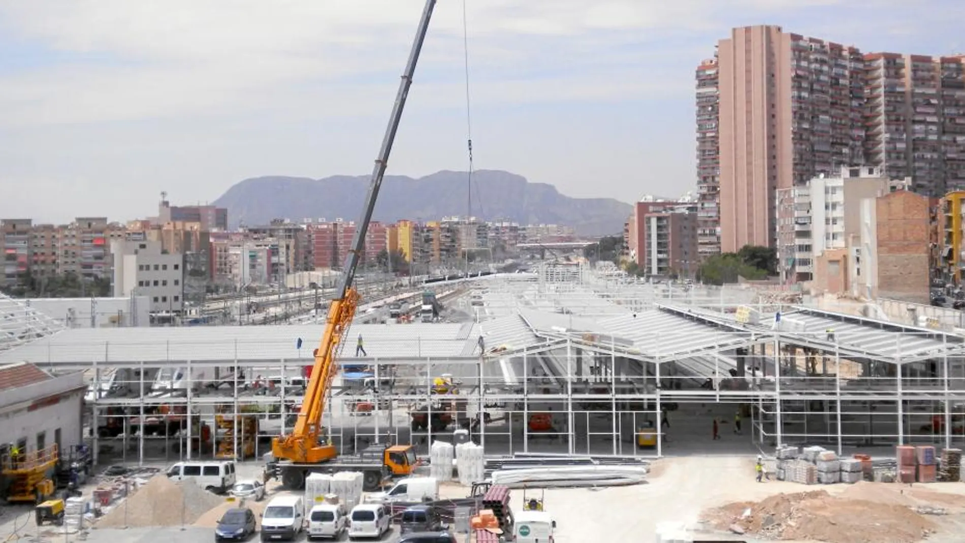 El AVE conectará Valencia y Alicante en menos de una hora