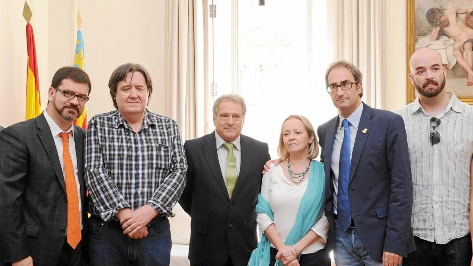 El presidente Alfonso Rus con el alcalde de Burjassot, Jordi Sebastià