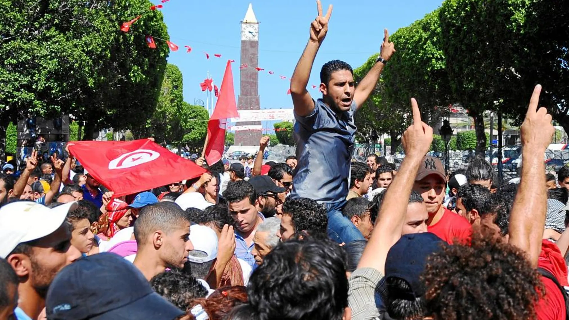 Miles de personas se manifestaron en las calles de la capital.