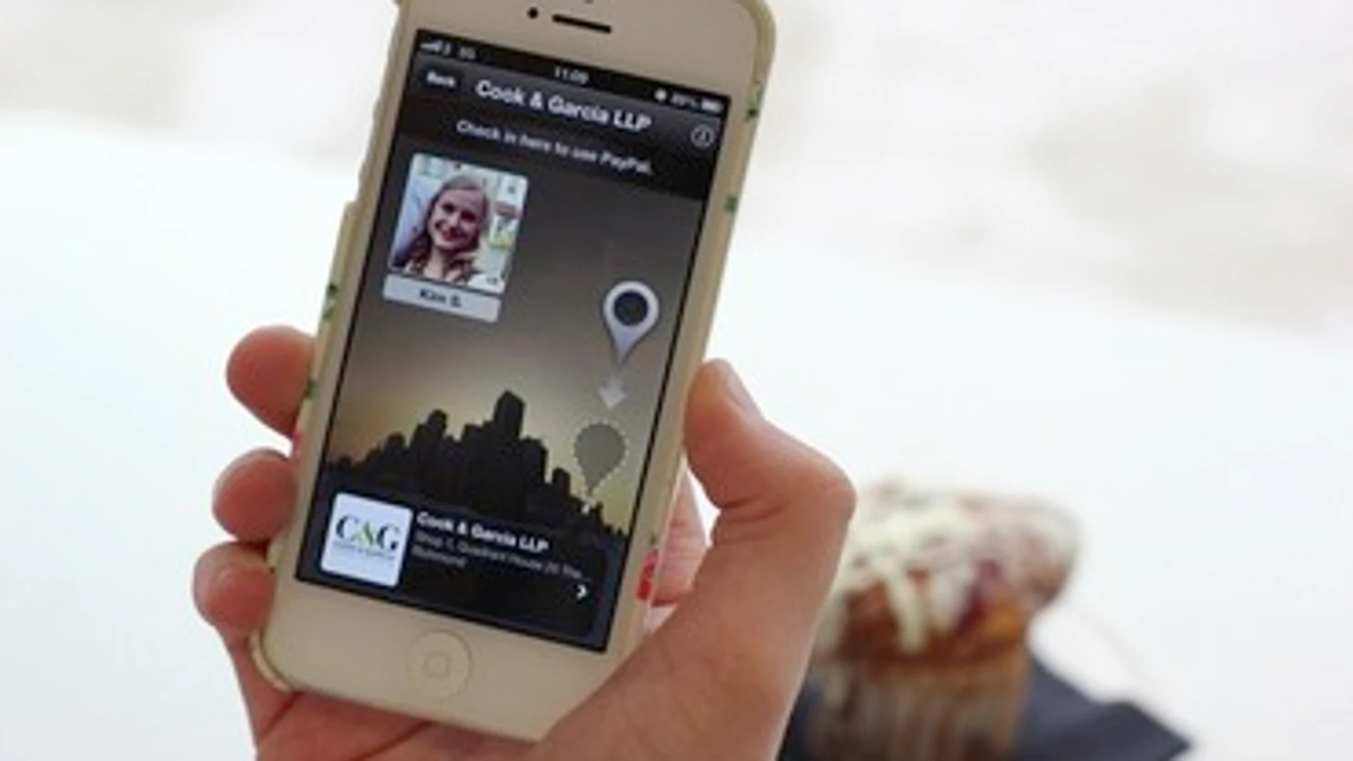 Una nueva aplicación móvil permite pagar mediante el reconocimiento facial