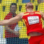 Mario Pestano en los dos lanzamientos que les permitieron clasificarse para la final de disco en los Mundiales de Moscú