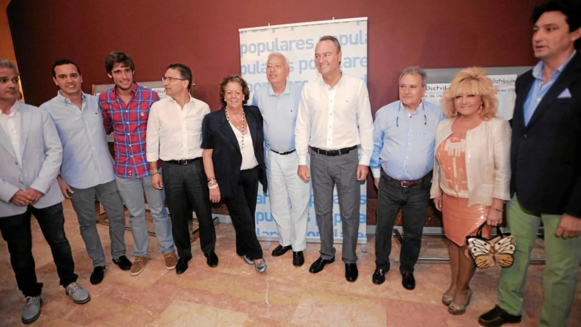 El PP se mostró unido ante la adversidad. Los protagonistas, Fabra, Rus, González Pons y García Margallo