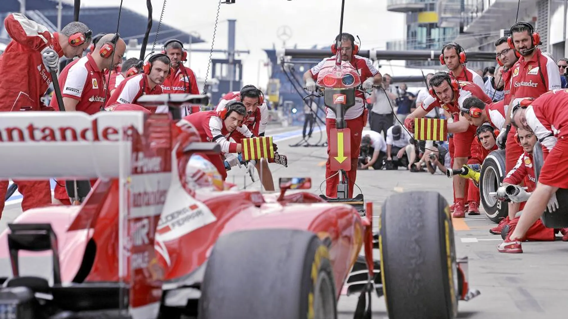 Massa no renovará. El brasileño tiene pie y medio fuera de Ferrari.