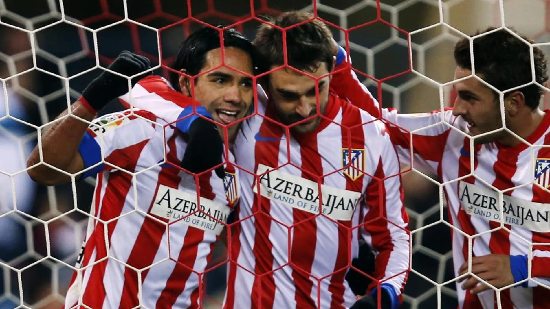 El delantero colombiano del Atlético de Madrid Radamel Falcao celebra uno de sus goles