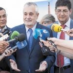 Griñán inauguró ayer el Centro del Vino de Bollullos Par del Condado