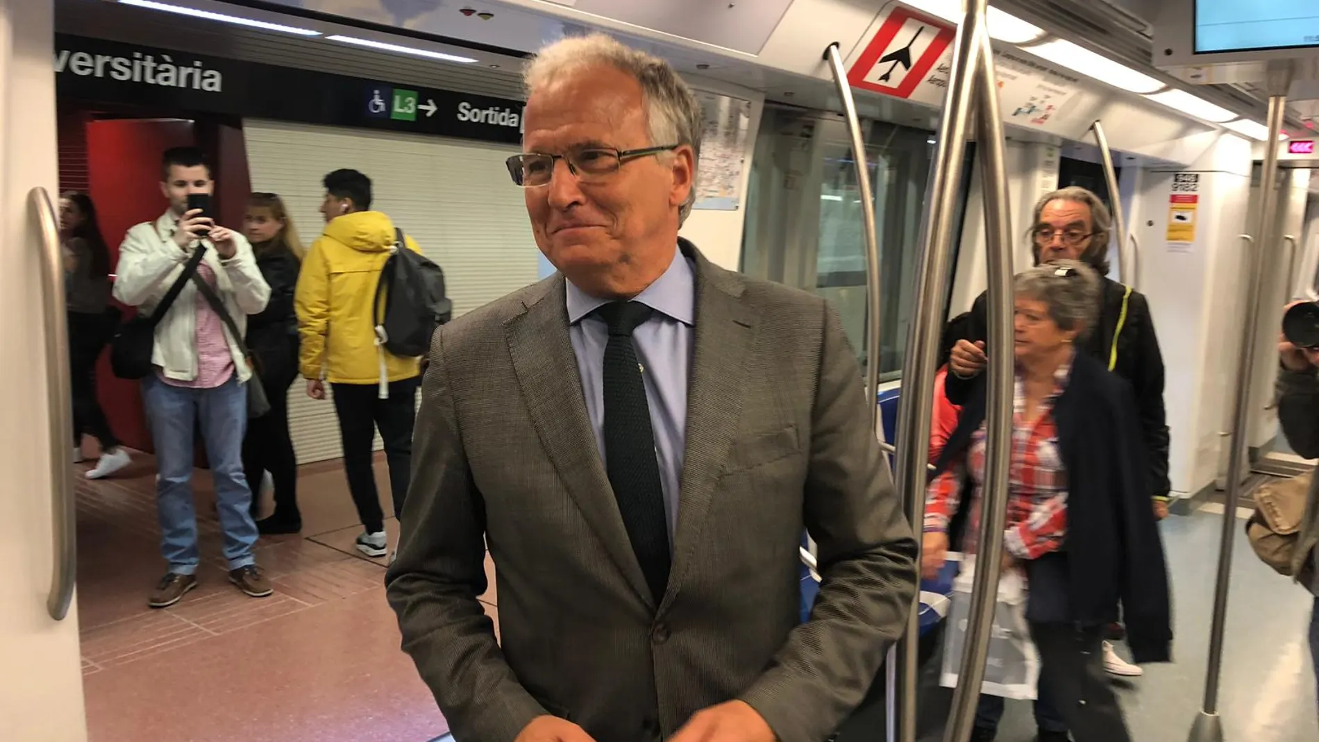 El alcaldable del PP, Josep Bou, ayer en el Metro