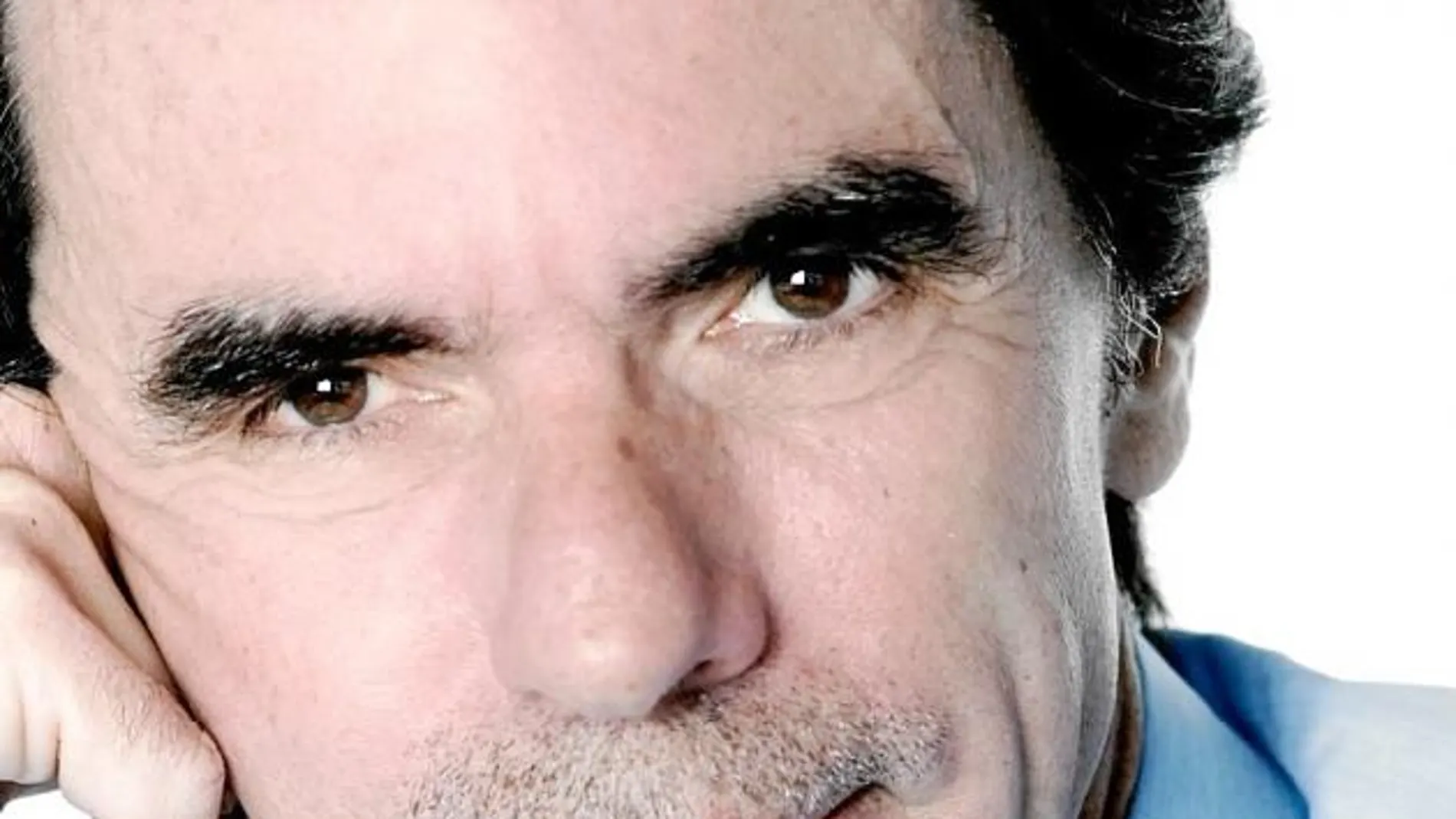 José María Aznar firmará ejemplares de su libro mañana a las seis y media de la tarde en el Corte Inglés de Colón en Valencia