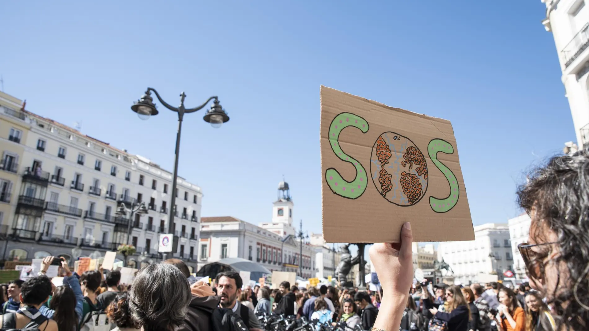 Se debe integrar a los jóvenes y hacerles partícipes de los procesos de cambio.