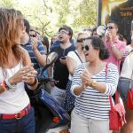 Jóvenes de Nuevas Generaciones de Castilla-La Mancha acudieron a Madrid a mostrar su respaldo a Cospedal, a quien jalearon a su llegada a la Audiencia Nacional