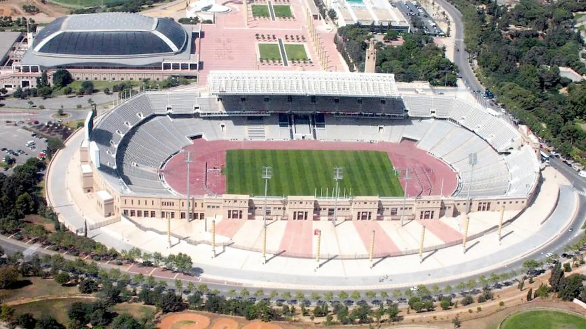 El PP se suma a Barcelona Sport, que pide dedicar a Juan Antonio Samaranch la avenida del Estadio
