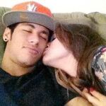 Bruna deja solo a Neymar