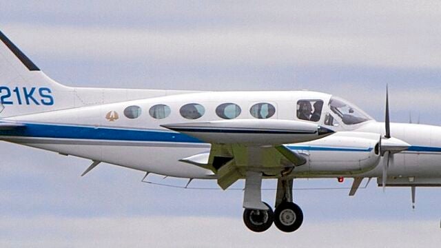 Un avión sobrevuela la capital para actualizar la cartografía municipal con 10.779 fotogramas