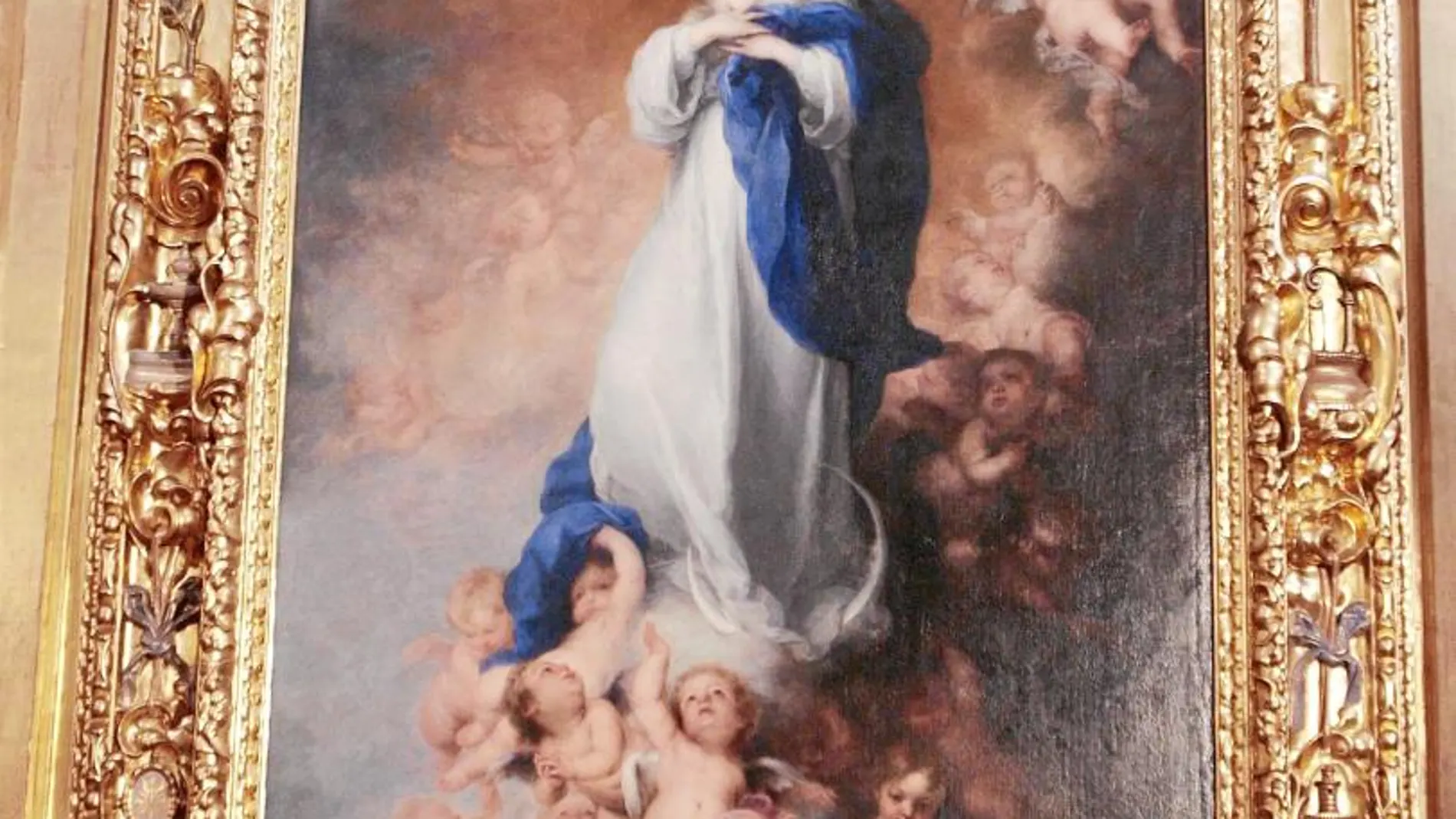 El cuadro de la Inmaculada de Murillo permanece expuesto durante estos días en el hospital de los Venerables
