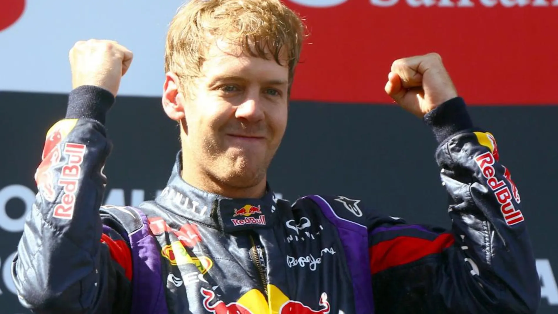 El alemán de Red Bull Sebastian Vettel se impuso ayer en el Gran Premio de Alemania y es más líder del Mundial. Alonso continúa siendo segundo