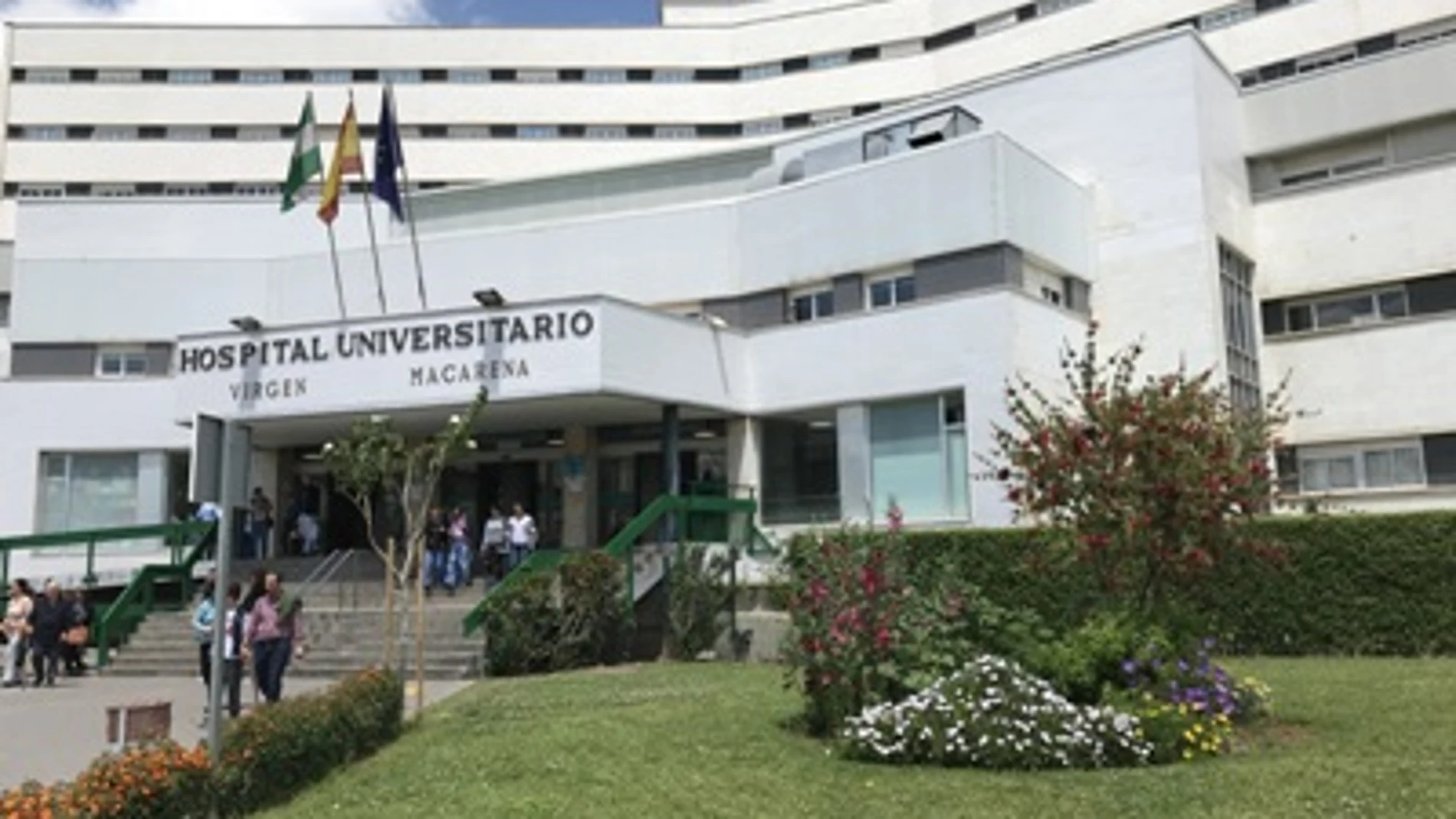 Imagen de la entrada del Hospital Universitario Virgen Macarena