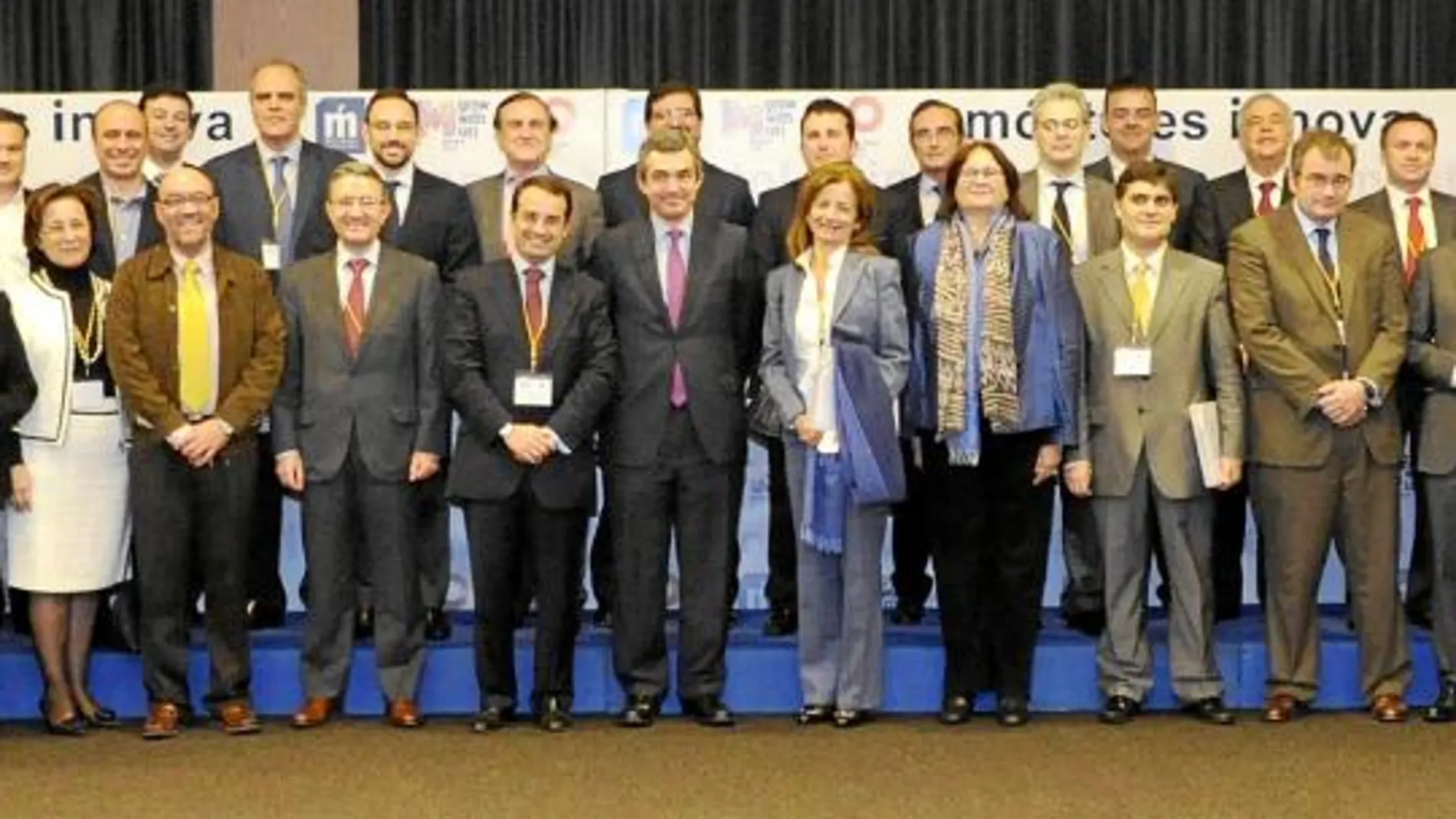 El alcalde, Daniel Ortiz, reunido en el I Foro Móstoles Innova con más de 50 empresas españolas
