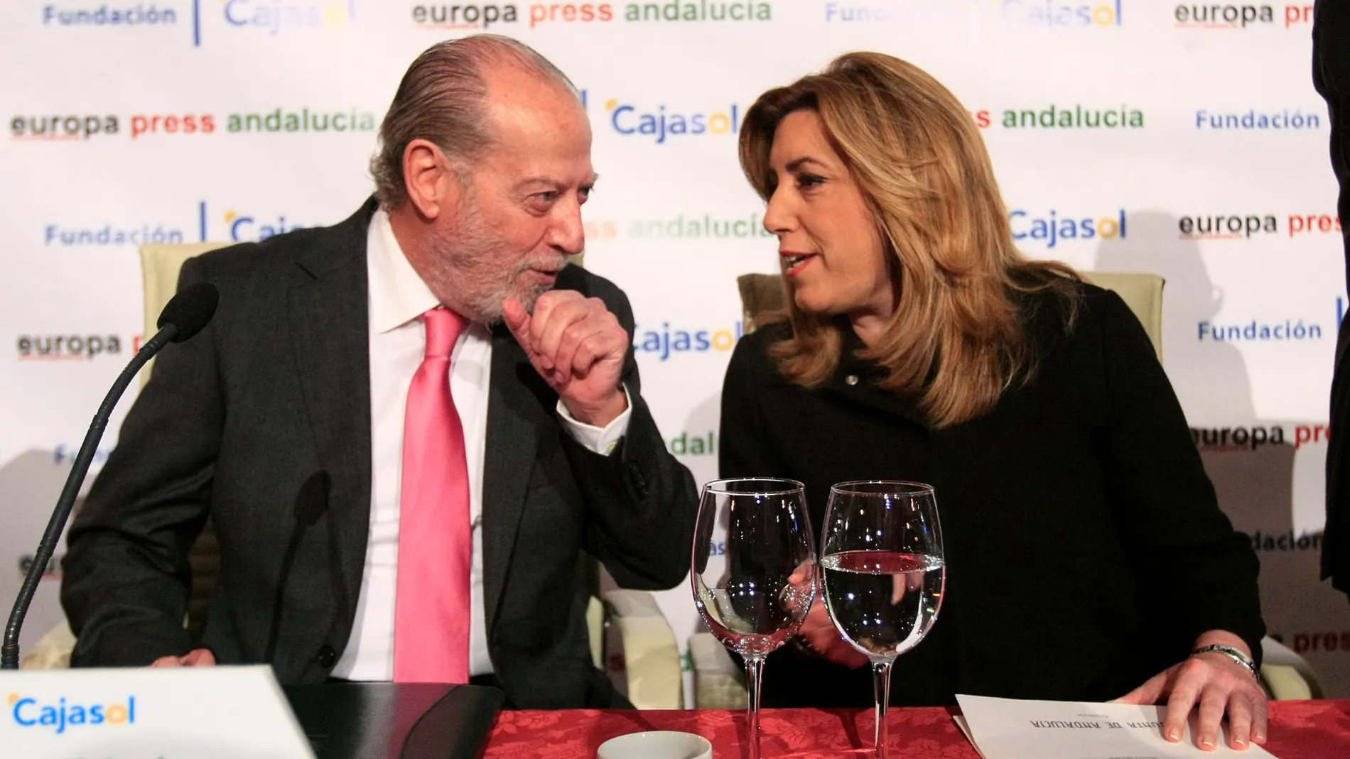 Fernando Rodríguez Villalobos y Susana Díaz