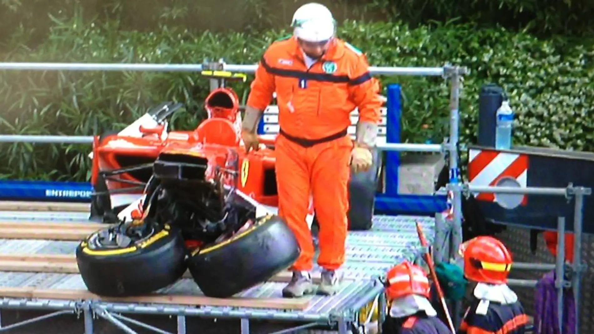 El Ferrari pudo sufrir un fallo mecánico