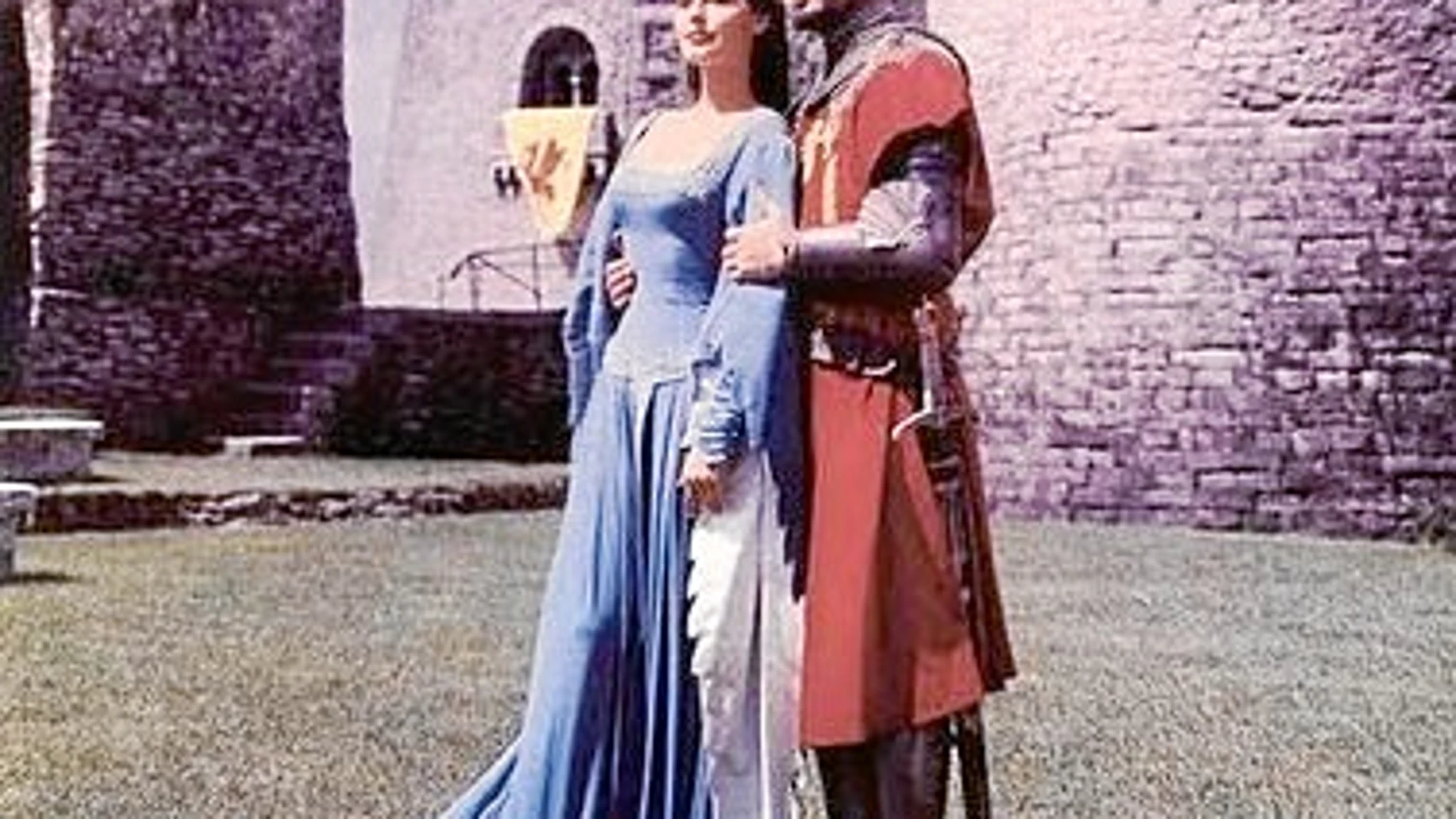 Ava Gardner y Robert Taylor encarnaron en 1953 a Ginebra y Lanzarote en «Los caballeros del rey Arturo» (a quien daba vida Mel Ferrer), dirigida por Richard Thorpe