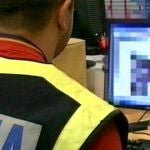 Según informa la Dirección General de la Policía, el vídeo fue rápidamente reenviado por el joven entre sus contactos y visitado por miles de internautas en la red.