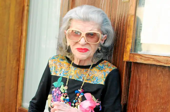 América, la madre de Alaska, en su 90 cumpleaños: “Solo me falta ser rica”
