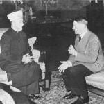 En 1944, el Gran Mufti de Jerusalén fue recibido con todos los honores por Hitler