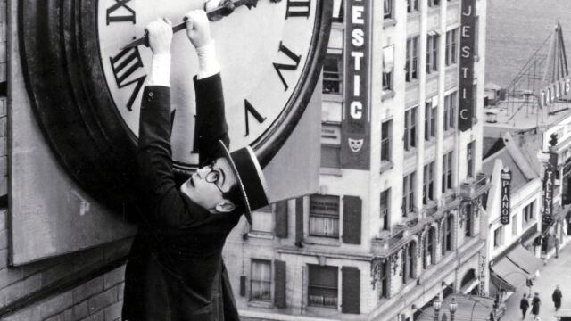 España, en hora buena