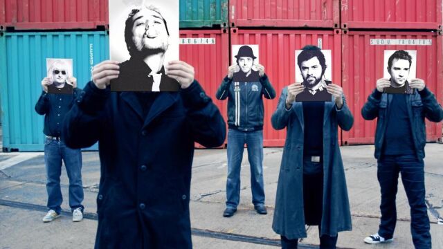Love of Lesbian, expectantes ante su regreso a Madrid