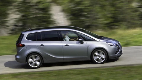 El nuevo motor se combina con un cambio manual de seis velocidades.