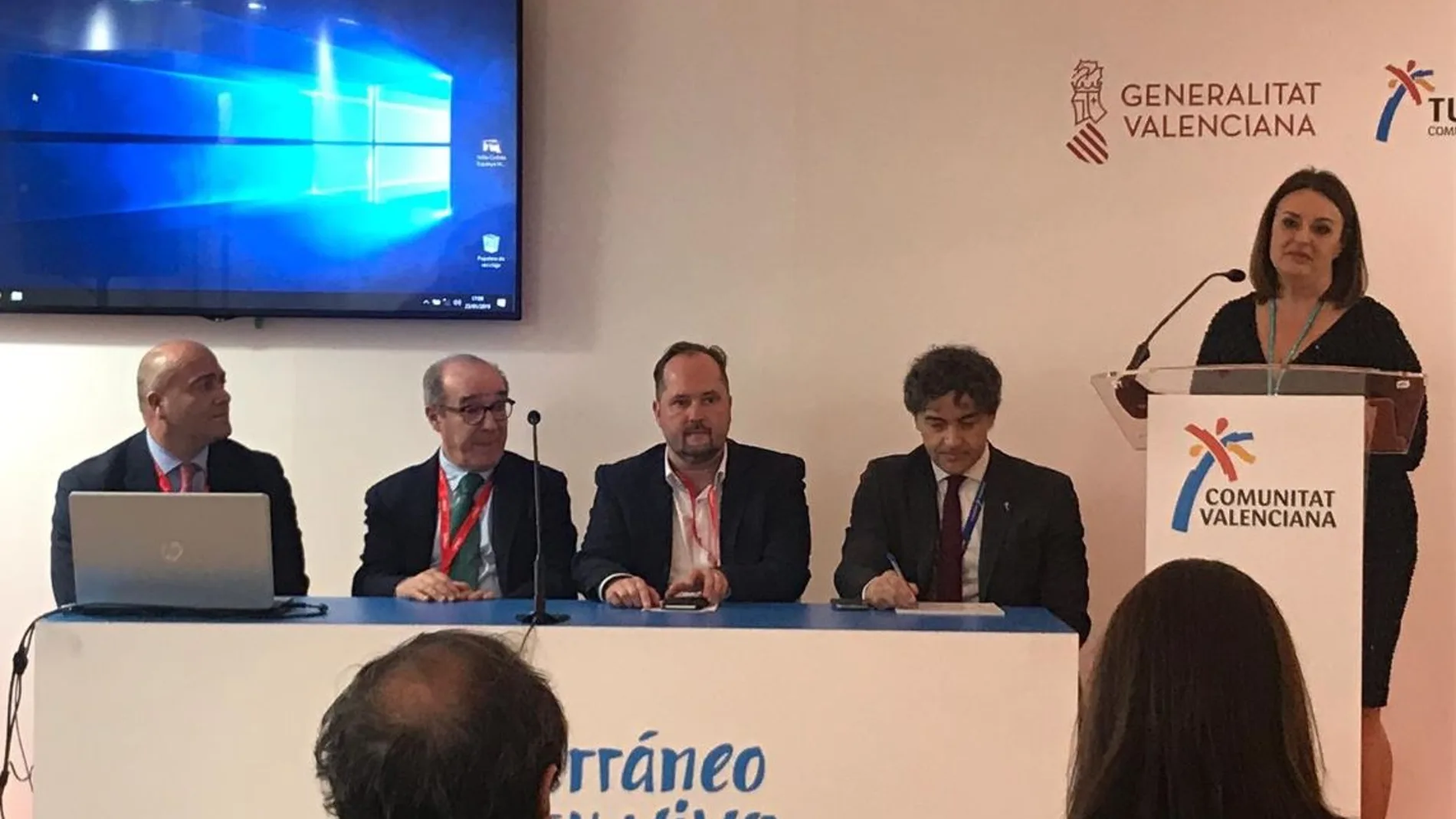 Desde Hosbec, que ayer participó actvamente en Fitur, se consideró «fundamental» la ampliación del «bypass» al aeropuerto de El Altet