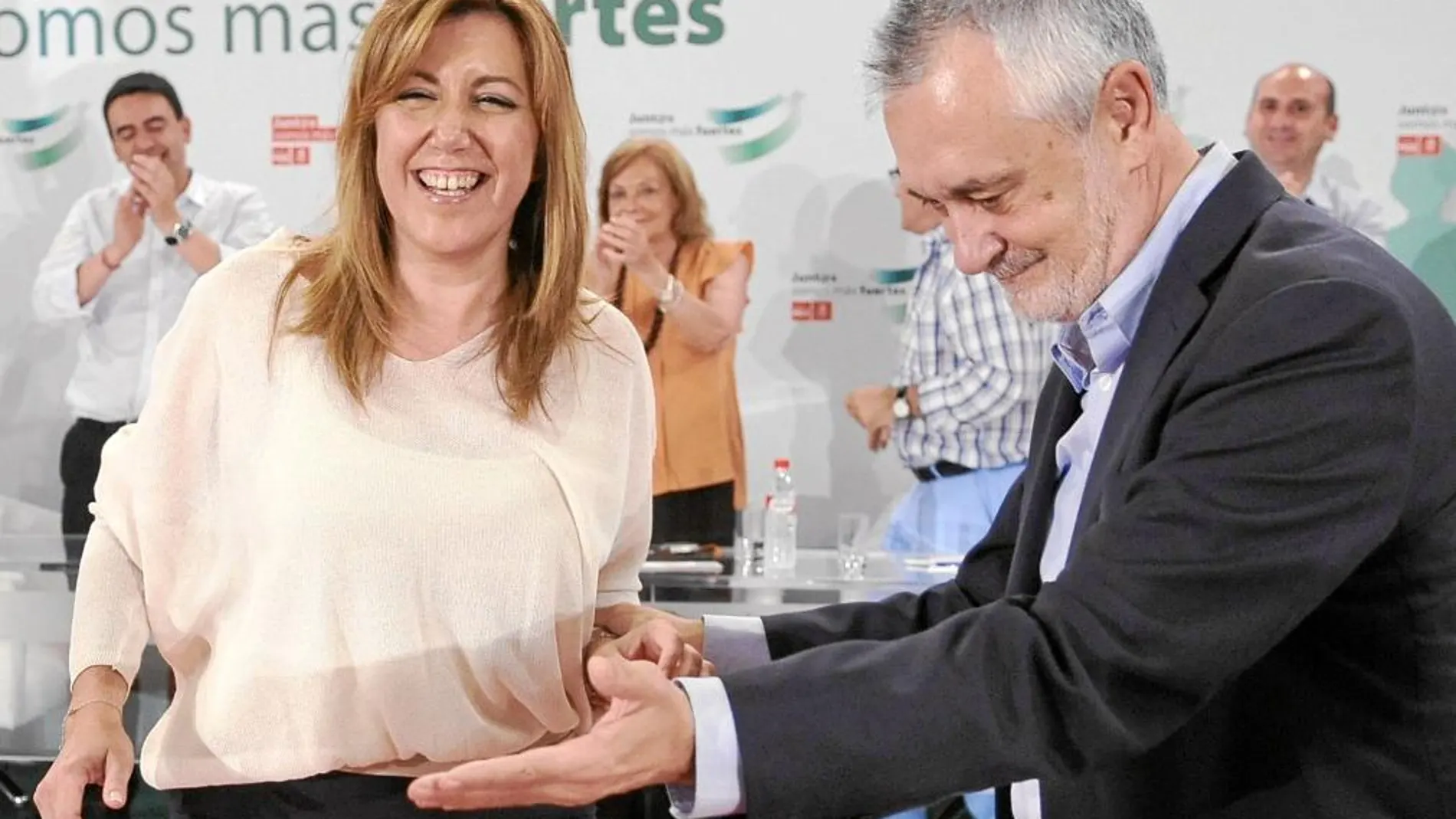 Griñán le ha cedido el puesto a Susana Díaz, que tomará posesión el 7 de septiembre