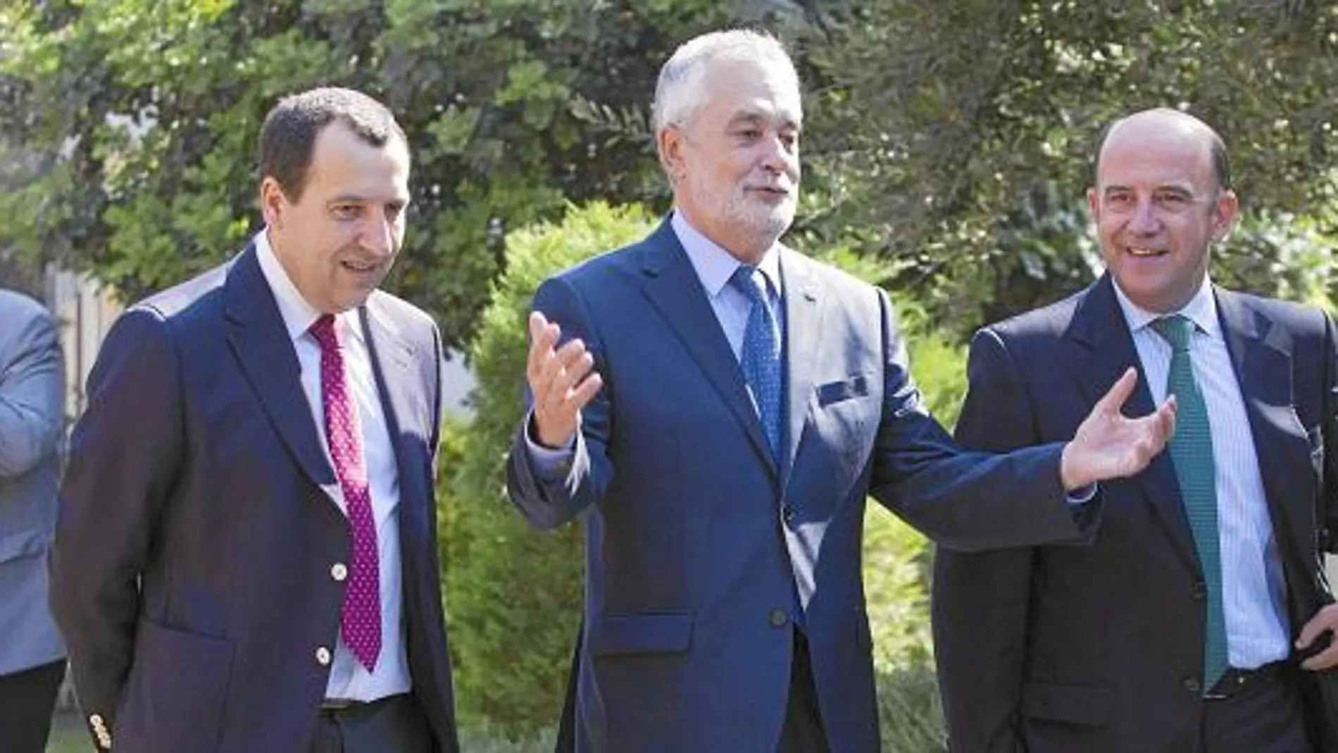 El presidente de la Junta, José Antonio Griñán, ayer durante un acto en Málaga en el que impartió una conferencia