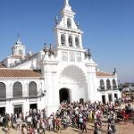 Los once obispos andaluces estarán en El Rocío
