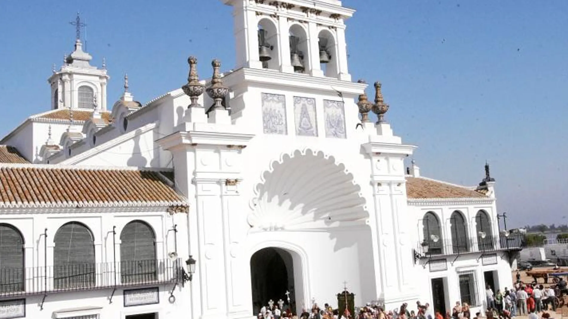 Los once obispos andaluces estarán en El Rocío