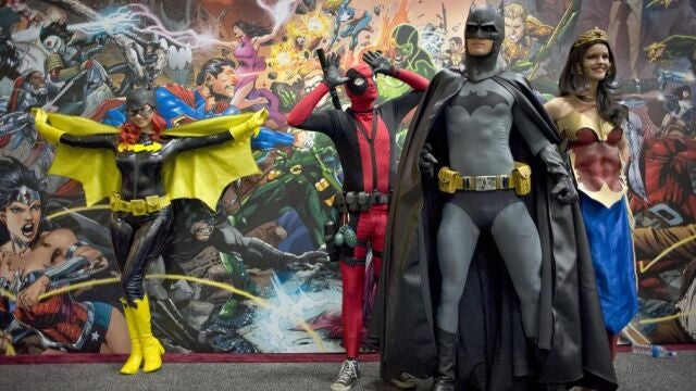 Personas disfradas durante la celebración del Comic Con 2013