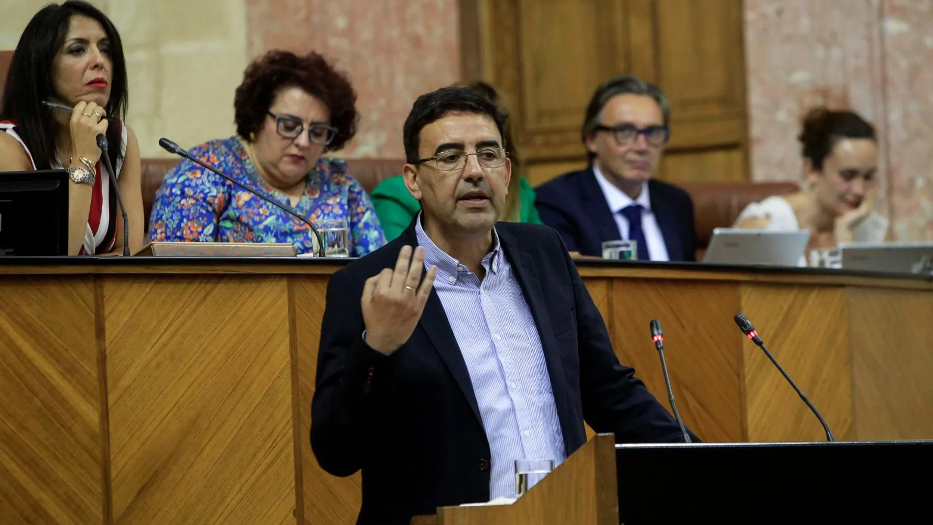 El portavoz parlamentario del PSOE, Mario Jiménez / Foto: Manuel Olmedo