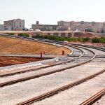 El tranvía de Alcalá de Guadaíra se queda sin inversión de la Junta aunque su ejecución está casi al 80 por ciento