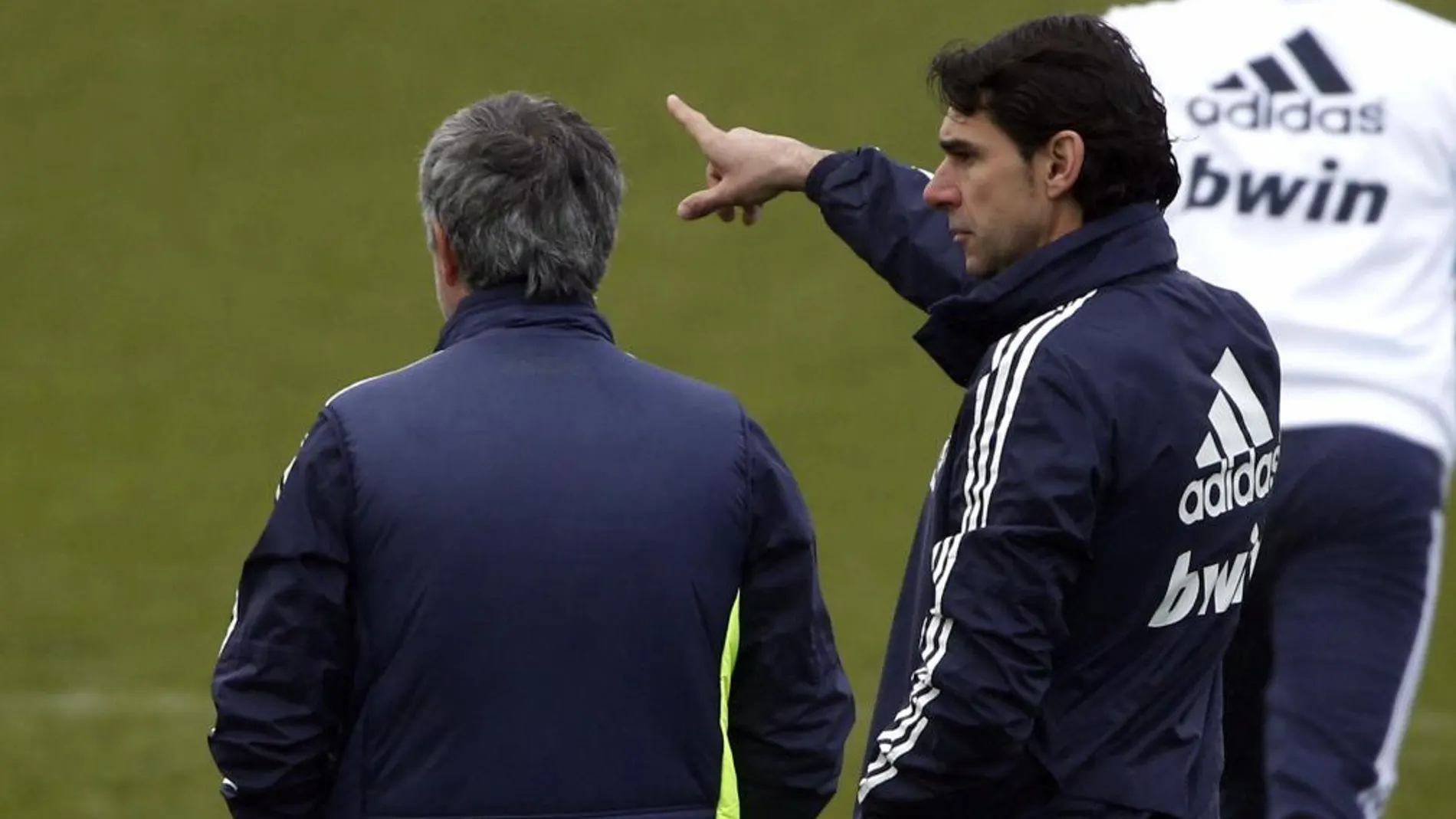 Karanka, ayudante durante tres temporadas de «Mou» en el Madrid, no ha querido irse con el portugués al Chelsea para continuar con su carrera de entrenador