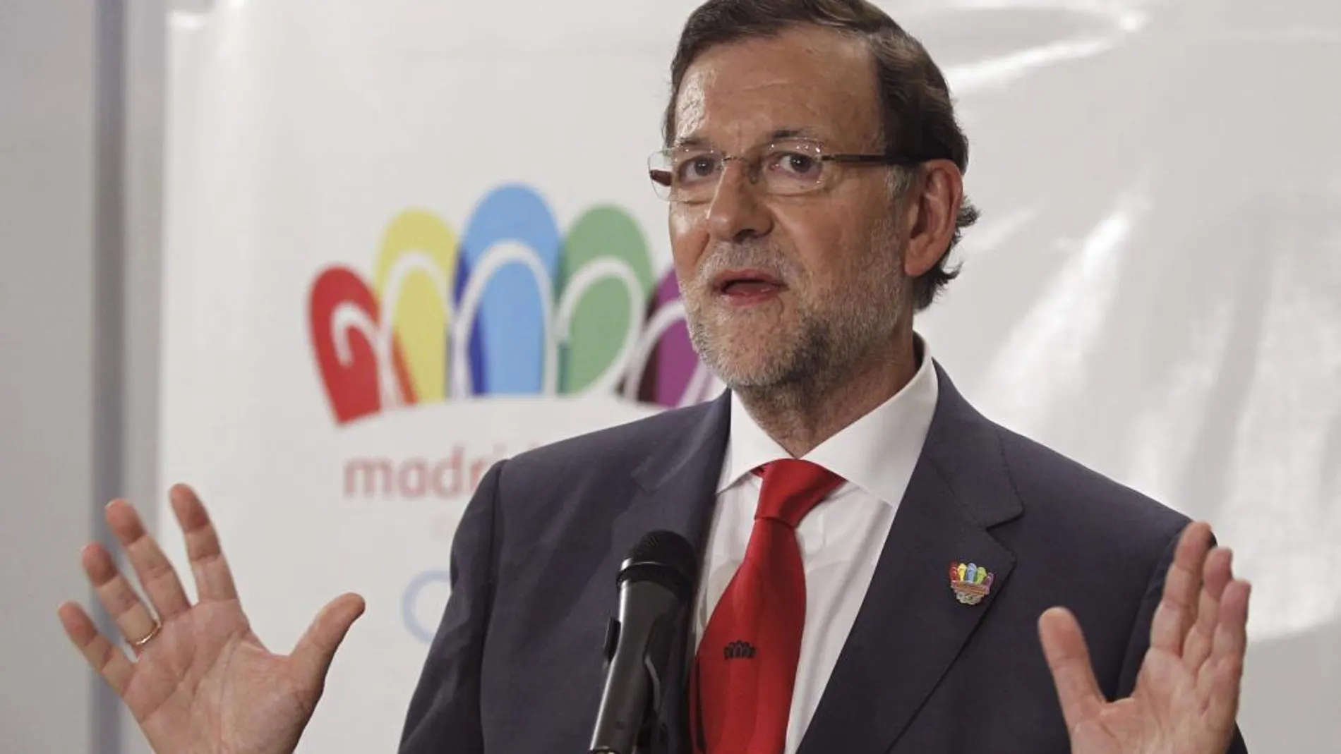El presidente del Gobierno, Mariano Rajoy, hace declaraciones en el Hotel NH de Buenos Aires tras conocer la eliminación de Madrid como sede de los Juegos Olímpicos en 2020