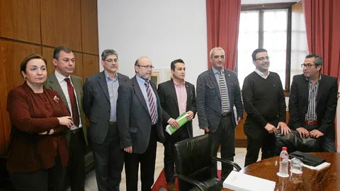Los populares abandonan, de forma aún provisional, el Pacto por Andalucía
