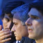 Karanka, en el banquillo junto a Mourinho, en el que se ha sentado como segundo durante tres temporadas