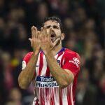 Diego Costa se lamenta durante un partido con el Atlético de Madrid